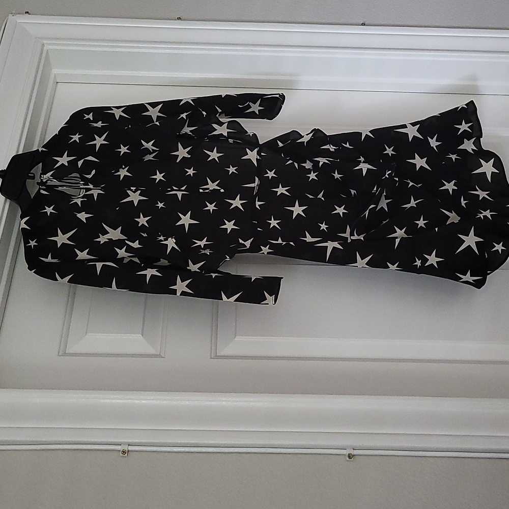 Women's dress - Picture 8 of 9